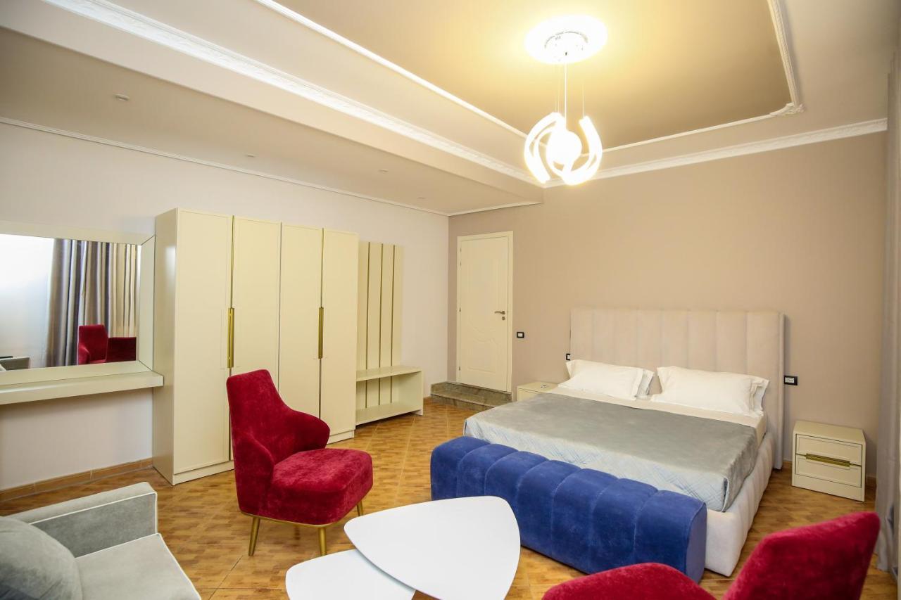 Hotel Vila Stefa Vlore Bagian luar foto