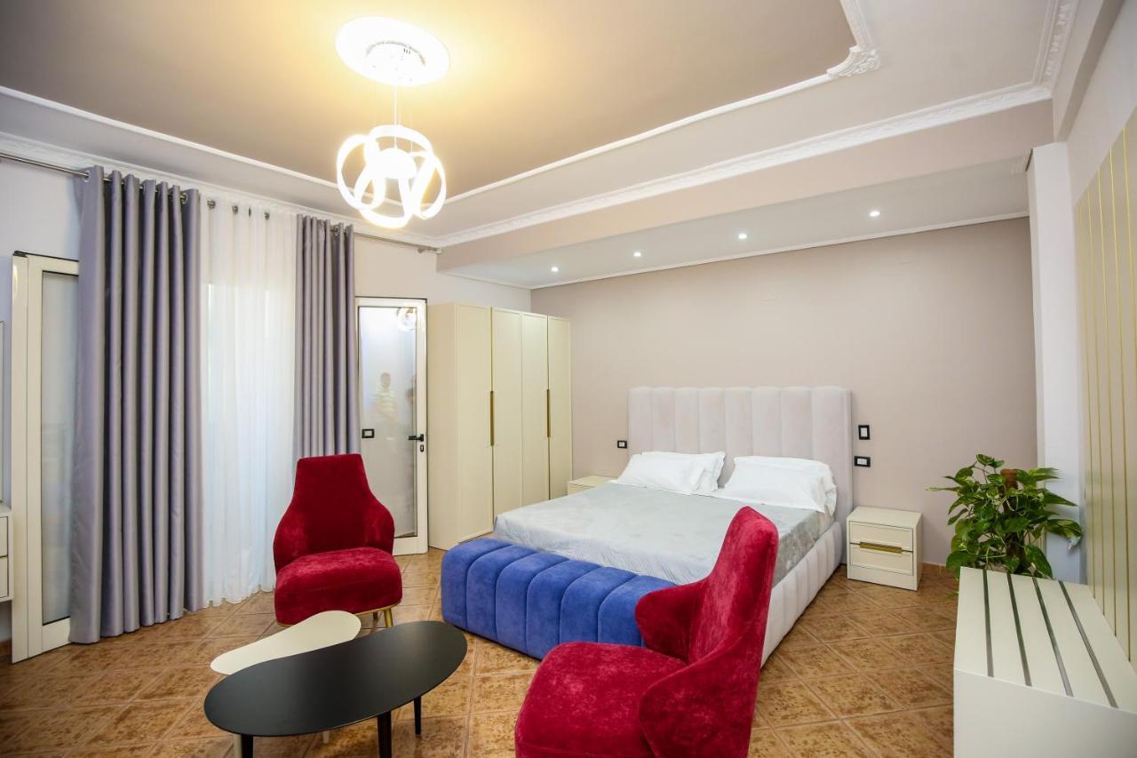 Hotel Vila Stefa Vlore Bagian luar foto